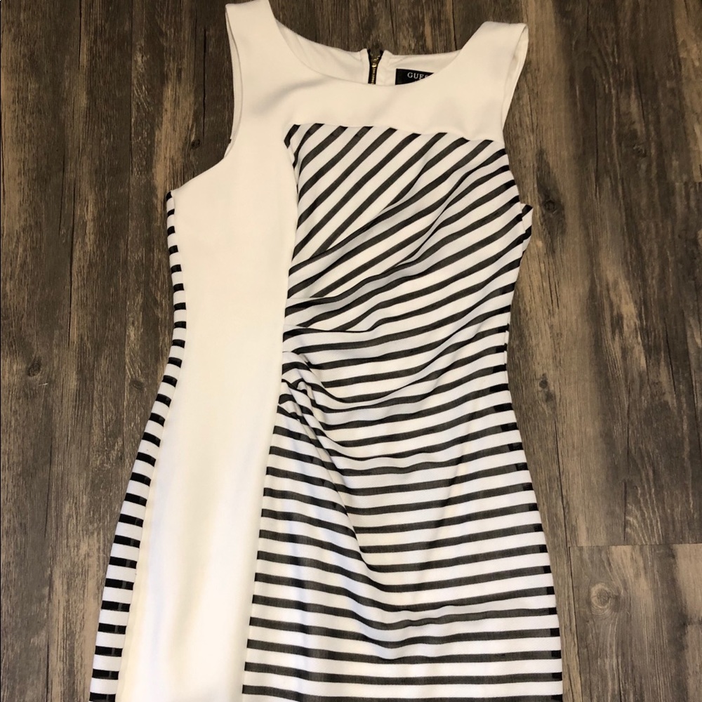 Cute Size 10 Guess Dress